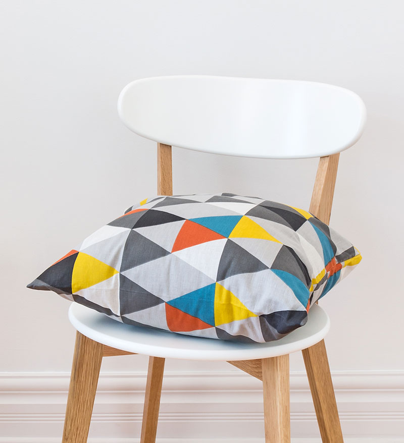 Cushion Cover SPS UK Investments